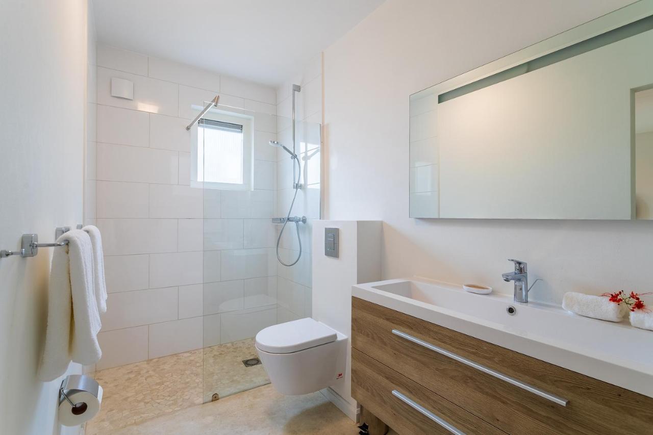 Villa Gemini In El Pueblo Villas クラレンダイク エクステリア 写真